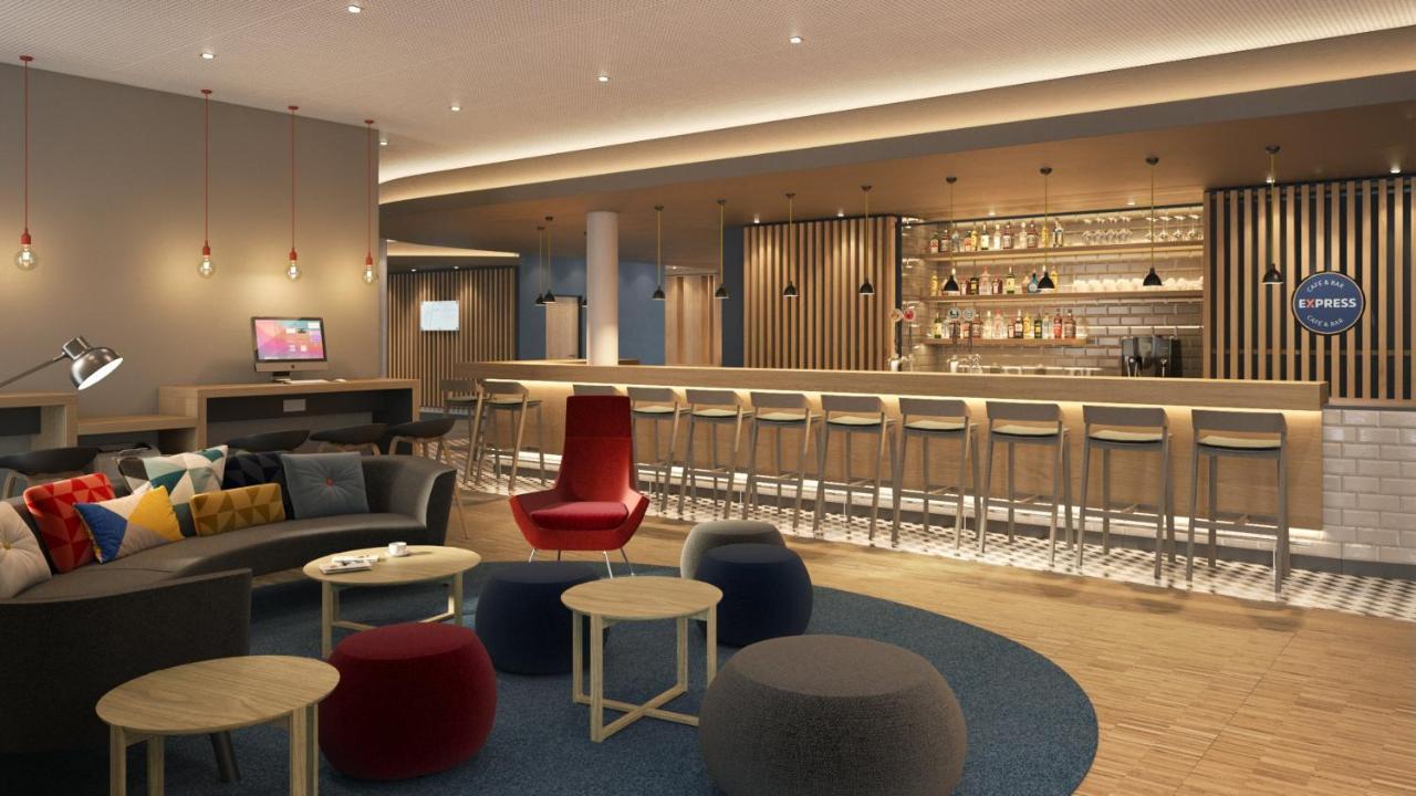 Holiday Inn Express Bochum By Ihg エクステリア 写真