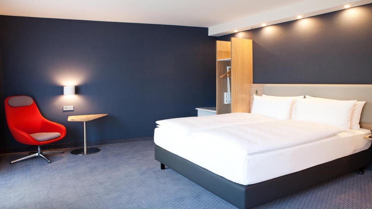 Holiday Inn Express Bochum By Ihg エクステリア 写真