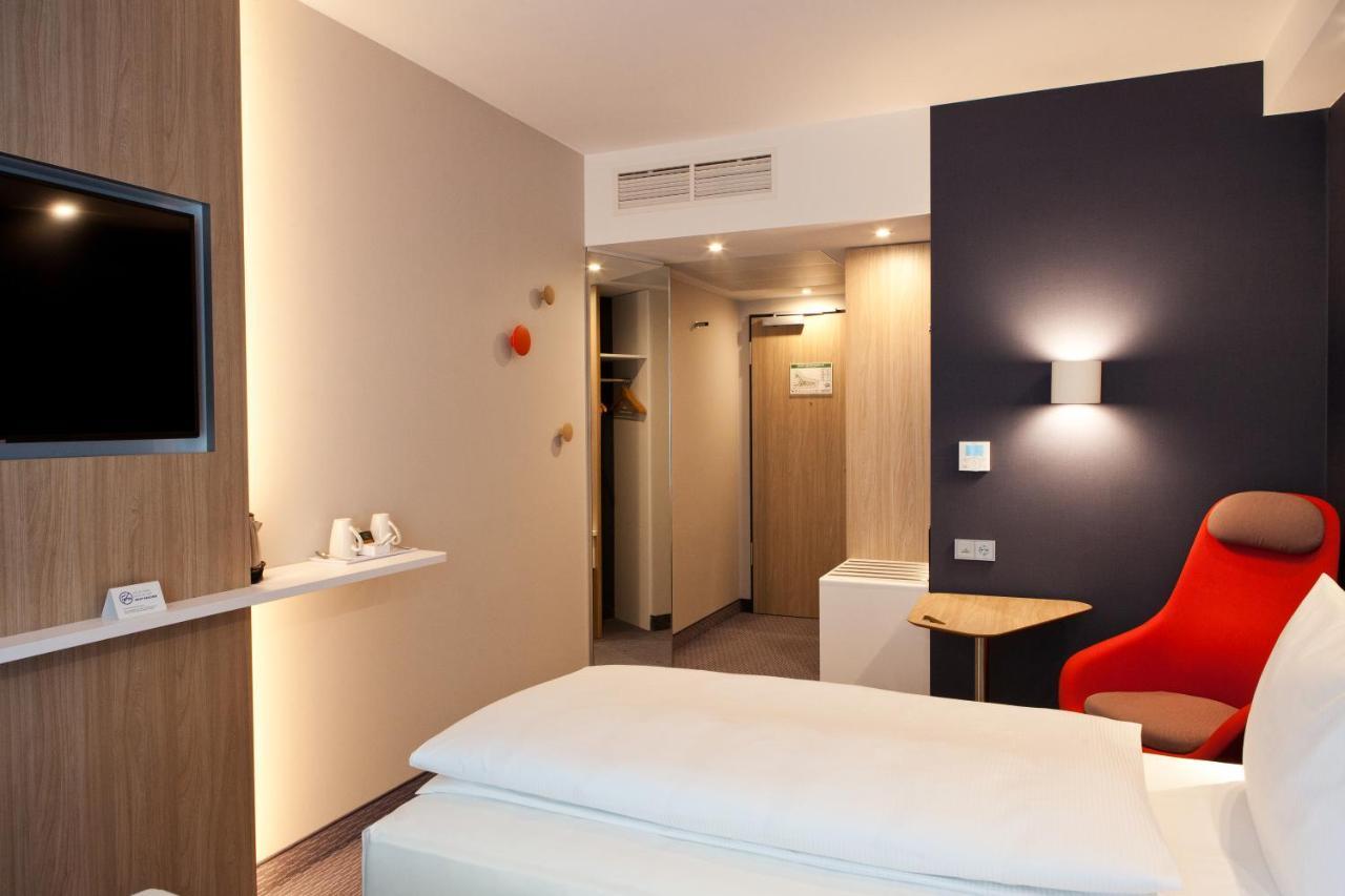 Holiday Inn Express Bochum By Ihg エクステリア 写真