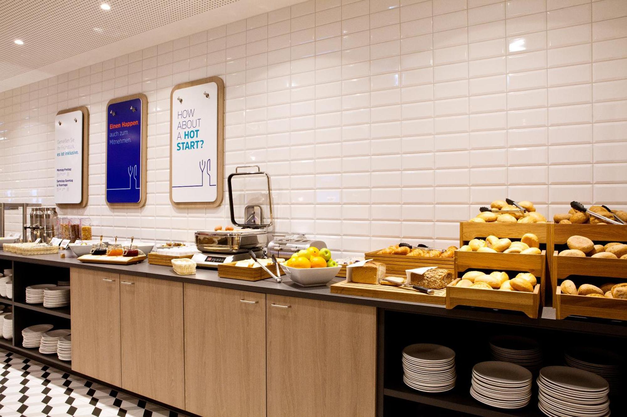 Holiday Inn Express Bochum By Ihg エクステリア 写真