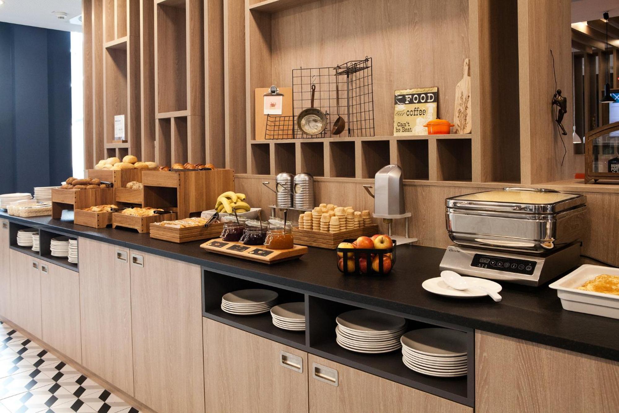 Holiday Inn Express Bochum By Ihg エクステリア 写真