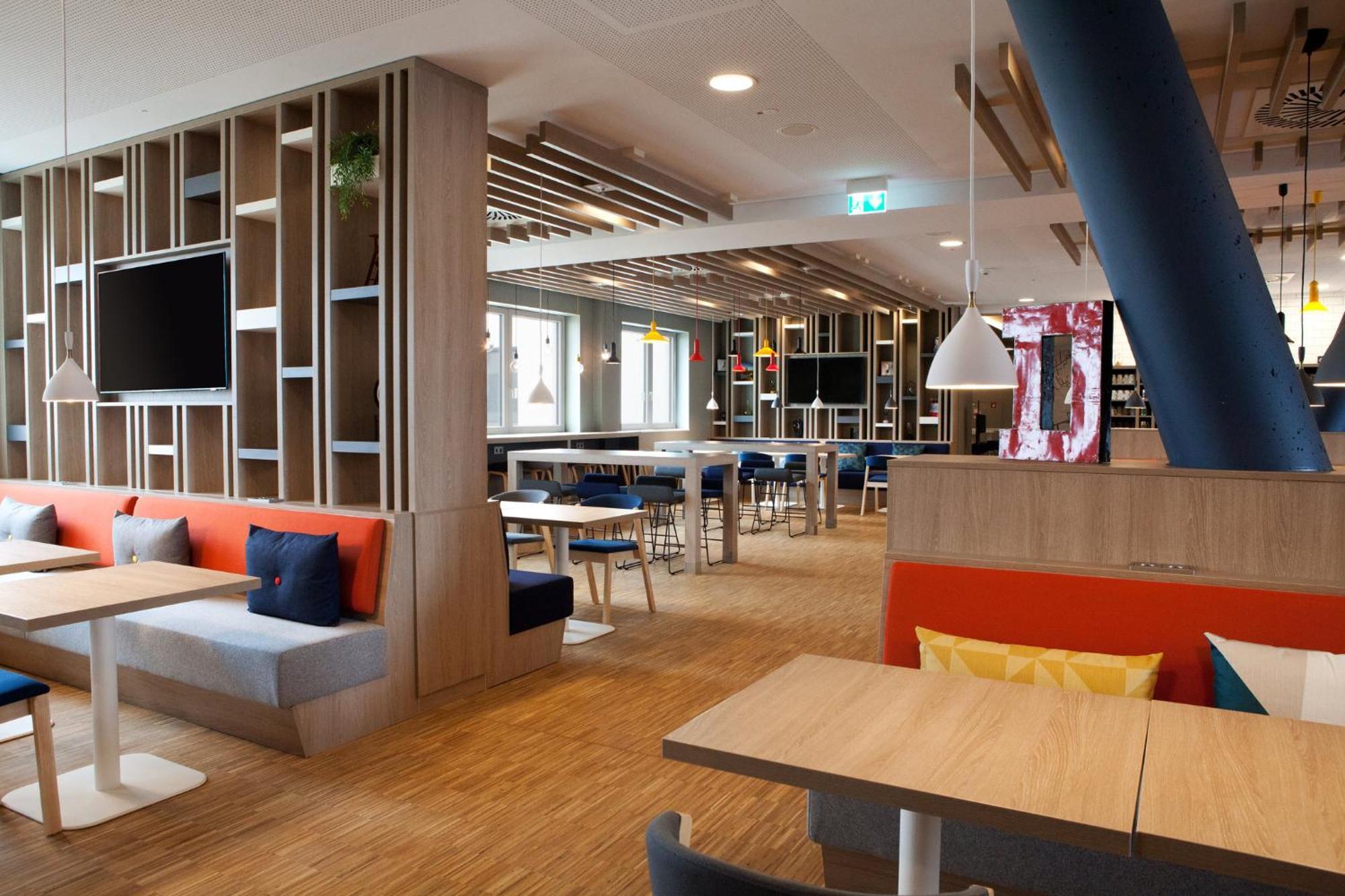 Holiday Inn Express Bochum By Ihg エクステリア 写真